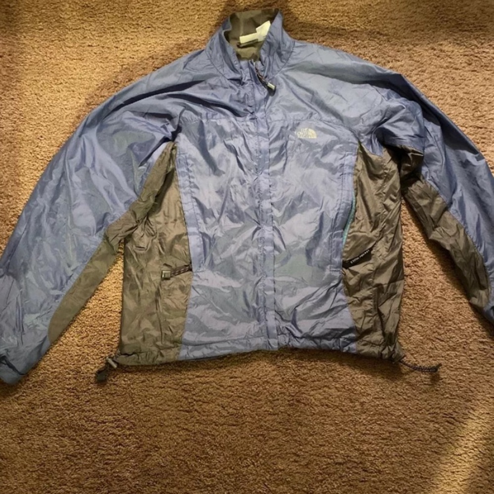 Women’s small north face jacket size s/p
